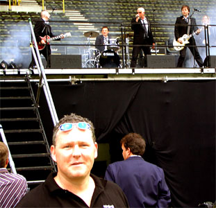 Der Andi und seine Lieblingskapelle in seinem Lieblingsstadion