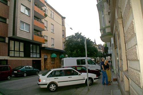 Gegenüber der Sumpfblüte (rechts) stand das 